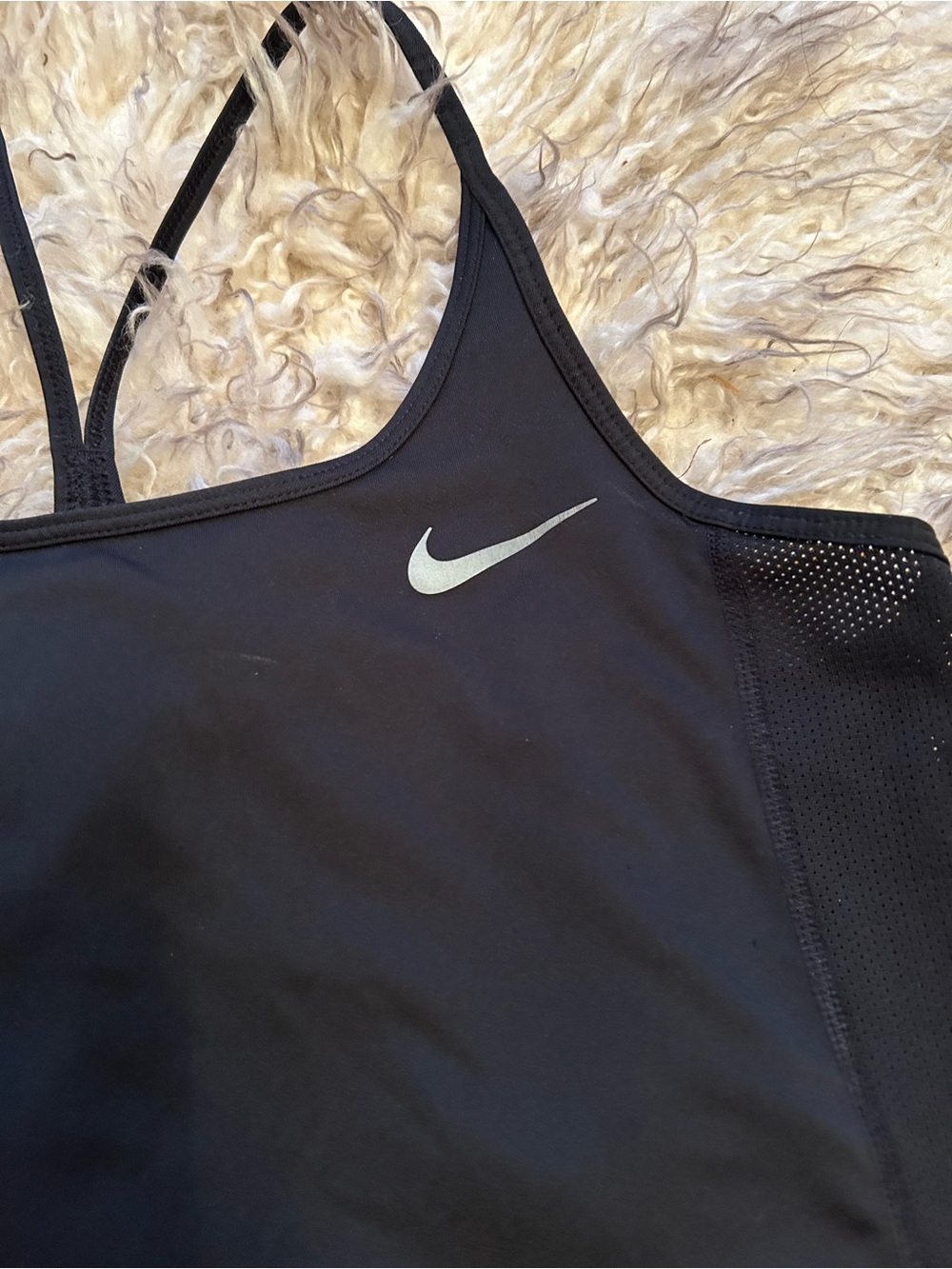 Nike athletic tank top - Picture 3 of 10